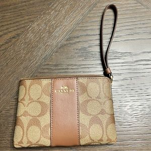 Brown Coach Wristlet (NWOT)